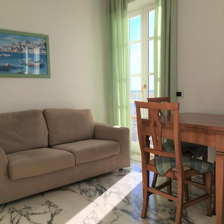 La Villetta Appartamenti Per Vacanze Finale Ligure Exterior foto
